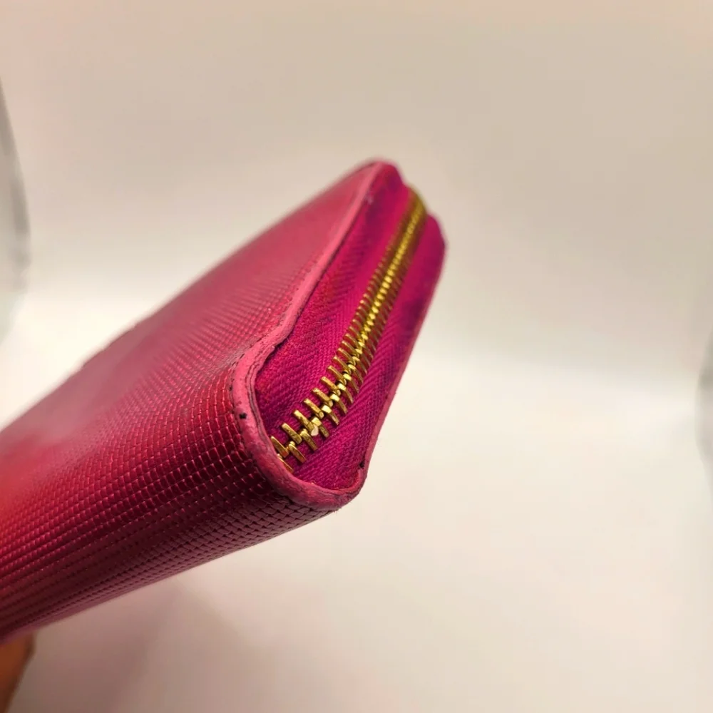 Rare Fendi Metallica Hot Pink Zip Around Wallet